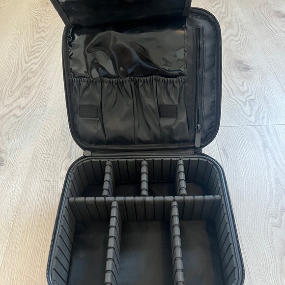 Travel Makeup Train Case Makeup Cosmetic Case Organizer Portable Storage - Picture 4 of 7